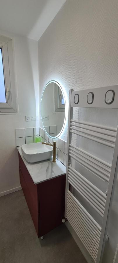 Private Room In Shared Apartment IV Beauvais Exterior foto