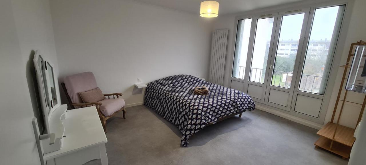 Private Room In Shared Apartment IV Beauvais Exterior foto